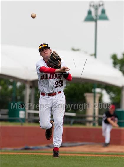 Thumbnail 2 in Owensboro vs Lawrence Co. (Ky State Quarterfinals) photogallery.