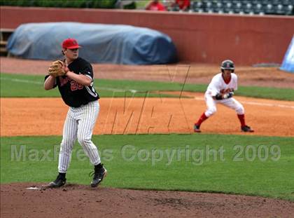 Thumbnail 3 in Owensboro vs Lawrence Co. (Ky State Quarterfinals) photogallery.