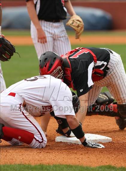 Thumbnail 1 in Owensboro vs Lawrence Co. (Ky State Quarterfinals) photogallery.