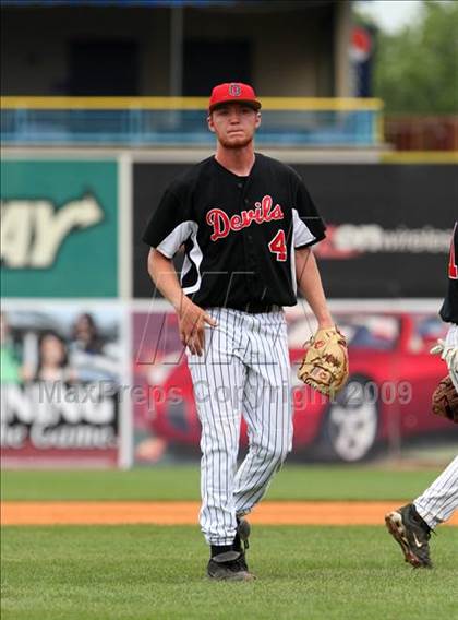 Thumbnail 3 in Owensboro vs Lawrence Co. (Ky State Quarterfinals) photogallery.