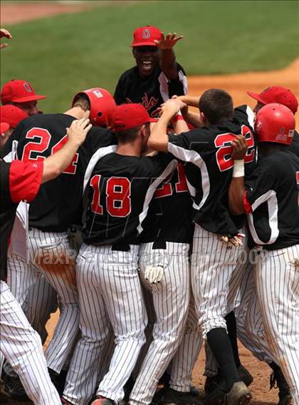 Thumbnail 2 in Owensboro vs Lawrence Co. (Ky State Quarterfinals) photogallery.