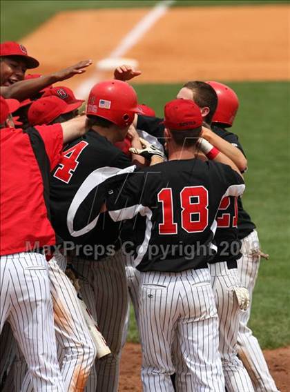 Thumbnail 3 in Owensboro vs Lawrence Co. (Ky State Quarterfinals) photogallery.