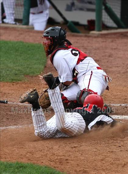 Thumbnail 2 in Owensboro vs Lawrence Co. (Ky State Quarterfinals) photogallery.