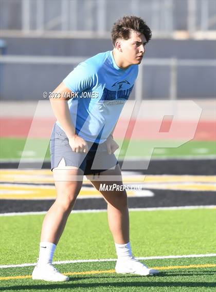 Thumbnail 2 in Northwest Christian vs. Deer Valley (Goldwater 7v7) photogallery.