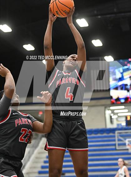Thumbnail 2 in Greenwood vs. Parkview (AAA 5A State Playoff 1st round) photogallery.