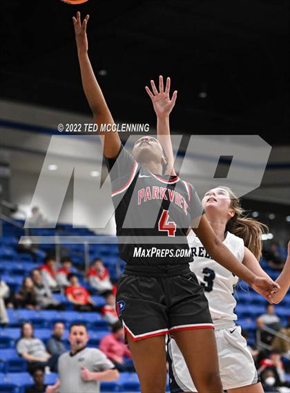 Thumbnail 1 in Greenwood vs. Parkview (AAA 5A State Playoff 1st round) photogallery.