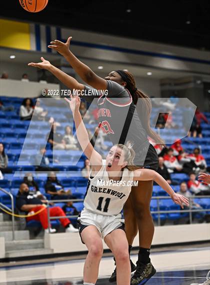 Thumbnail 3 in Greenwood vs. Parkview (AAA 5A State Playoff 1st round) photogallery.