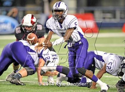 Thumbnail 1 in Waskom vs. Newton (UIL 3A Division 2 Final) photogallery.