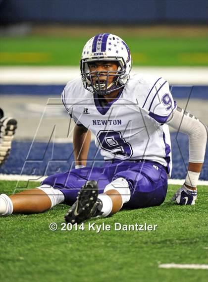 Thumbnail 3 in Waskom vs. Newton (UIL 3A Division 2 Final) photogallery.