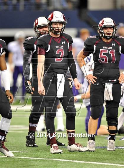 Thumbnail 2 in Waskom vs. Newton (UIL 3A Division 2 Final) photogallery.