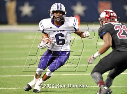 Thumbnail 1 in Waskom vs. Newton (UIL 3A Division 2 Final) photogallery.