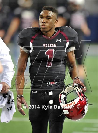 Thumbnail 3 in Waskom vs. Newton (UIL 3A Division 2 Final) photogallery.