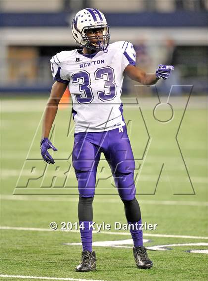 Thumbnail 2 in Waskom vs. Newton (UIL 3A Division 2 Final) photogallery.