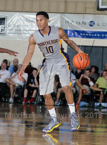 Thumbnail 2 in Lincoln vs. Montverde Academy (City of Palms Classic) photogallery.
