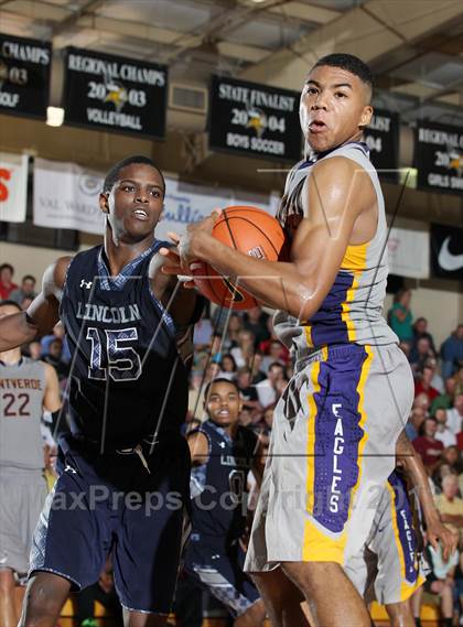 Thumbnail 3 in Lincoln vs. Montverde Academy (City of Palms Classic) photogallery.