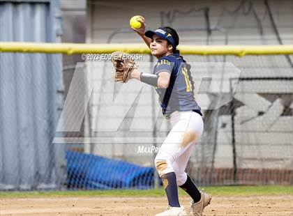 Thumbnail 3 in Brea Olinda vs. Anaheim photogallery.