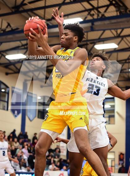 Thumbnail 2 in Huntington St. Joseph Prep vs. Berkeley Prep (ARS/Rescue Rooter National Hoopfest) photogallery.