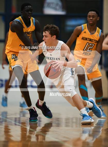 Thumbnail 3 in Huntington St. Joseph Prep vs. Berkeley Prep (ARS/Rescue Rooter National Hoopfest) photogallery.