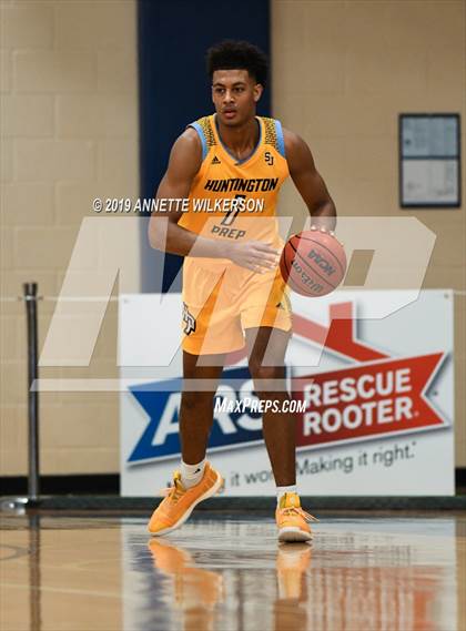 Thumbnail 1 in Huntington St. Joseph Prep vs. Berkeley Prep (ARS/Rescue Rooter National Hoopfest) photogallery.
