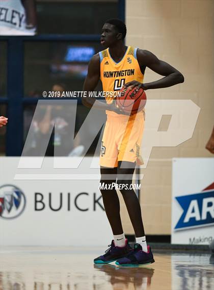 Thumbnail 1 in Huntington St. Joseph Prep vs. Berkeley Prep (ARS/Rescue Rooter National Hoopfest) photogallery.