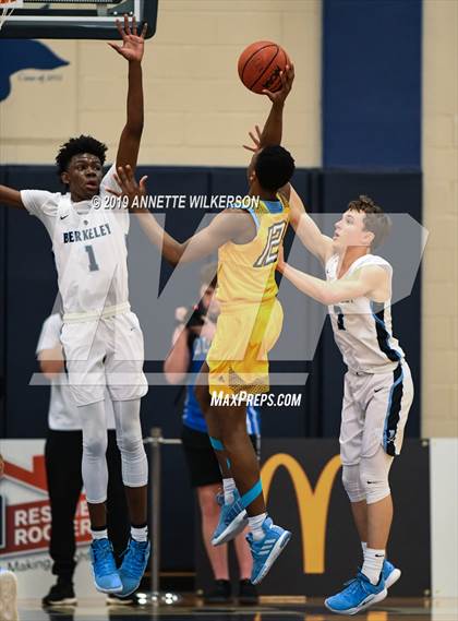 Thumbnail 2 in Huntington St. Joseph Prep vs. Berkeley Prep (ARS/Rescue Rooter National Hoopfest) photogallery.