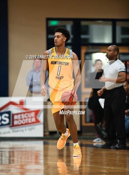 Thumbnail 3 in Huntington St. Joseph Prep vs. Berkeley Prep (ARS/Rescue Rooter National Hoopfest) photogallery.