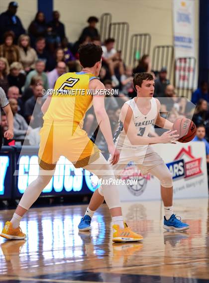 Thumbnail 2 in Huntington St. Joseph Prep vs. Berkeley Prep (ARS/Rescue Rooter National Hoopfest) photogallery.