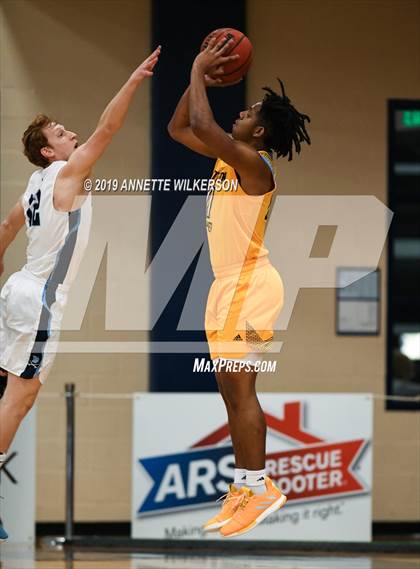 Thumbnail 1 in Huntington St. Joseph Prep vs. Berkeley Prep (ARS/Rescue Rooter National Hoopfest) photogallery.