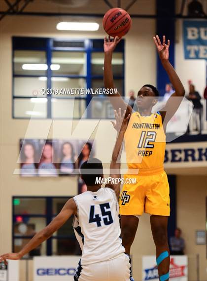 Thumbnail 3 in Huntington St. Joseph Prep vs. Berkeley Prep (ARS/Rescue Rooter National Hoopfest) photogallery.
