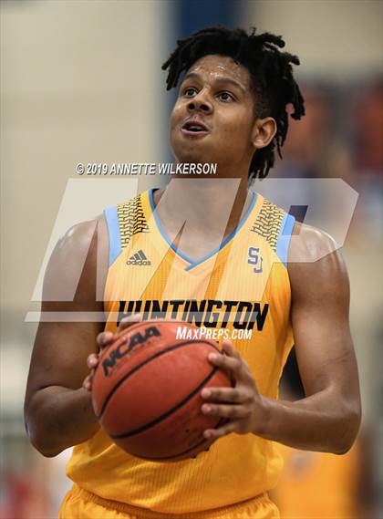 Thumbnail 1 in Huntington St. Joseph Prep vs. Berkeley Prep (ARS/Rescue Rooter National Hoopfest) photogallery.