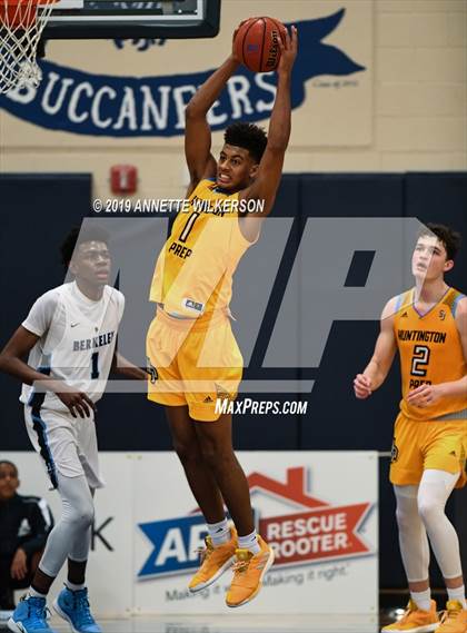 Thumbnail 2 in Huntington St. Joseph Prep vs. Berkeley Prep (ARS/Rescue Rooter National Hoopfest) photogallery.