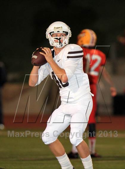 Thumbnail 2 in Crespi vs Mission Viejo (CIF SS Playoff) photogallery.