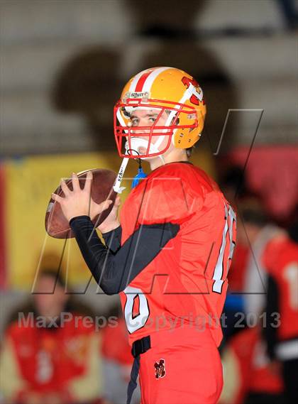 Thumbnail 1 in Crespi vs Mission Viejo (CIF SS Playoff) photogallery.