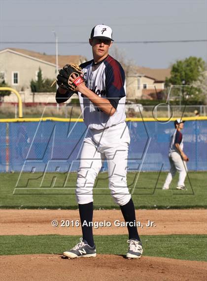 Thumbnail 3 in Dougherty Valley vs Freedom photogallery.