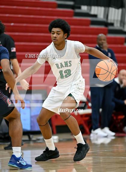 Thumbnail 2 in Christian vs. St. Mary's (Fr. Barry Christmas Classic) photogallery.