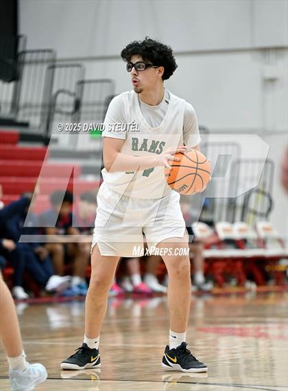 Thumbnail 2 in Christian vs. St. Mary's (Fr. Barry Christmas Classic) photogallery.