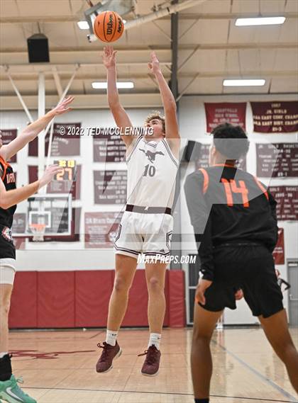 Thumbnail 1 in Lamar @ Perryville photogallery.