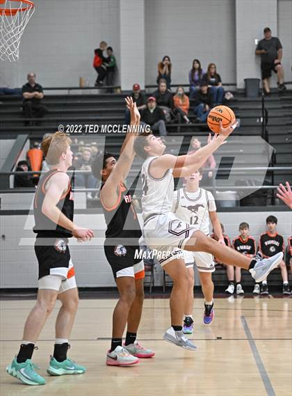 Thumbnail 2 in Lamar @ Perryville photogallery.