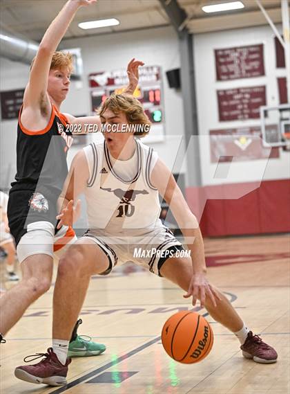Thumbnail 3 in Lamar @ Perryville photogallery.