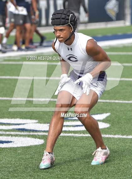 Thumbnail 1 in St. John Bosco vs. Carlsbad  (Brave 8 Invitational) photogallery.