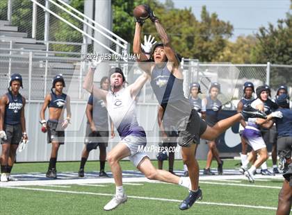 Thumbnail 1 in St. John Bosco vs. Carlsbad  (Brave 8 Invitational) photogallery.