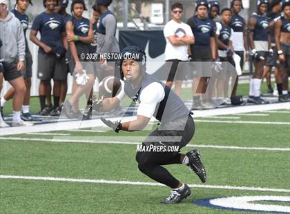 Thumbnail 1 in St. John Bosco vs. Carlsbad  (Brave 8 Invitational) photogallery.
