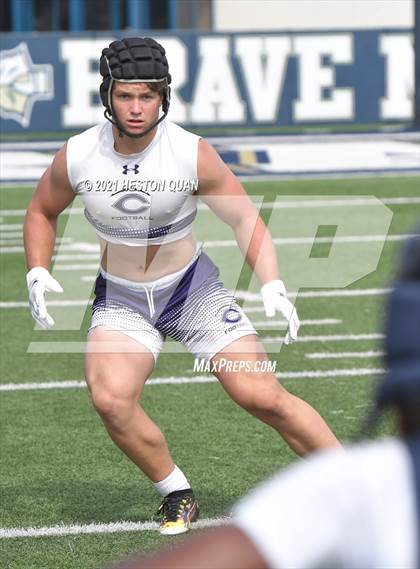 Thumbnail 1 in St. John Bosco vs. Carlsbad  (Brave 8 Invitational) photogallery.