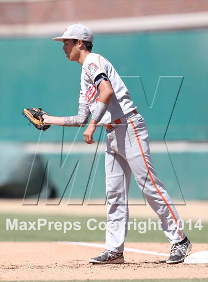 Thumbnail 2 in Huntington Park vs. Van Nuys (CIF L.A. City D2 Semifinal) photogallery.