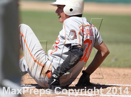 Thumbnail 2 in Huntington Park vs. Van Nuys (CIF L.A. City D2 Semifinal) photogallery.