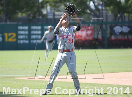Thumbnail 2 in Huntington Park vs. Van Nuys (CIF L.A. City D2 Semifinal) photogallery.