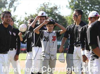 Thumbnail 2 in Huntington Park vs. Van Nuys (CIF L.A. City D2 Semifinal) photogallery.