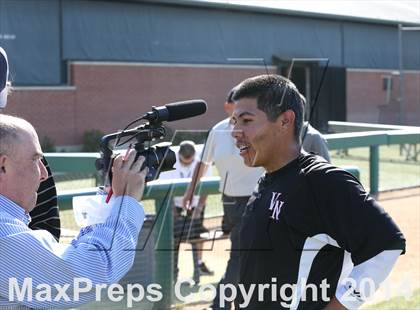 Thumbnail 1 in Huntington Park vs. Van Nuys (CIF L.A. City D2 Semifinal) photogallery.