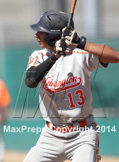 Thumbnail 2 in Huntington Park vs. Van Nuys (CIF L.A. City D2 Semifinal) photogallery.