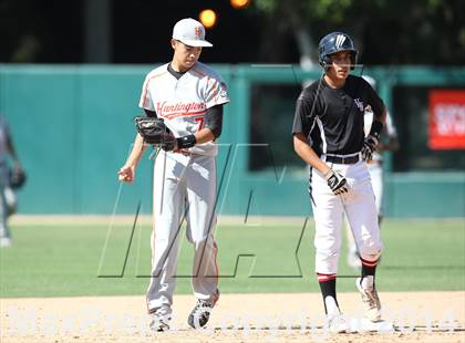 Thumbnail 2 in Huntington Park vs. Van Nuys (CIF L.A. City D2 Semifinal) photogallery.